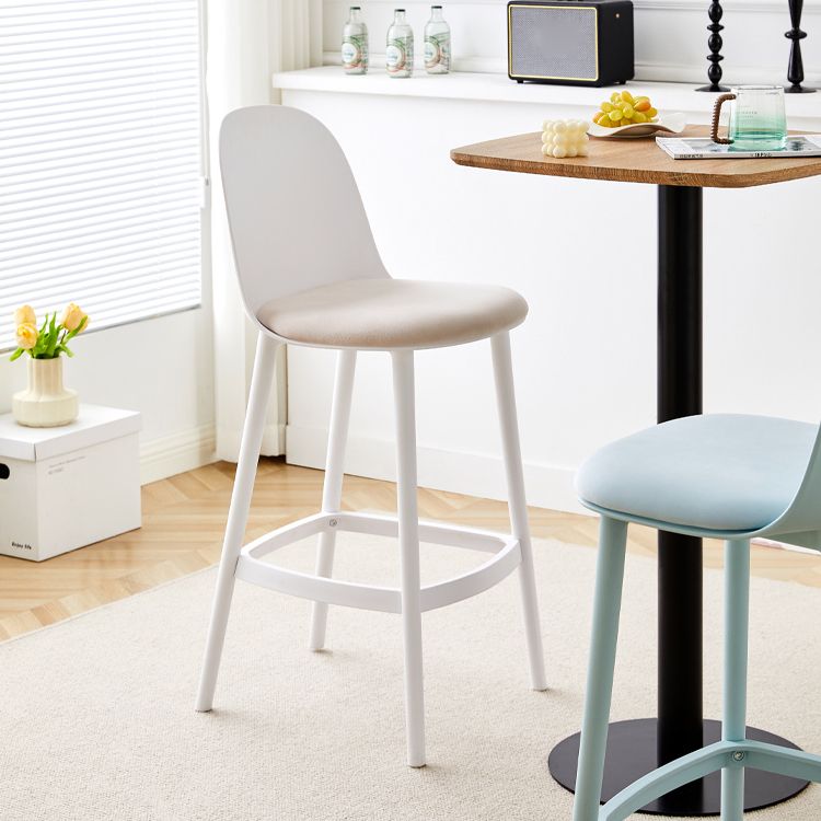 Contemporary Low Back Indoor Armless Plastic Bar Stool with Footrest Clearhalo 'Bar Furniture' 'Bar Stools' 'bar_stools' 'furn' 'furn_bar_stools' 'Furniture' 'Kitchen & Dining Furniture' 1200x1200_fcd54d50-bb60-4ffc-af04-64b01f73e4c9