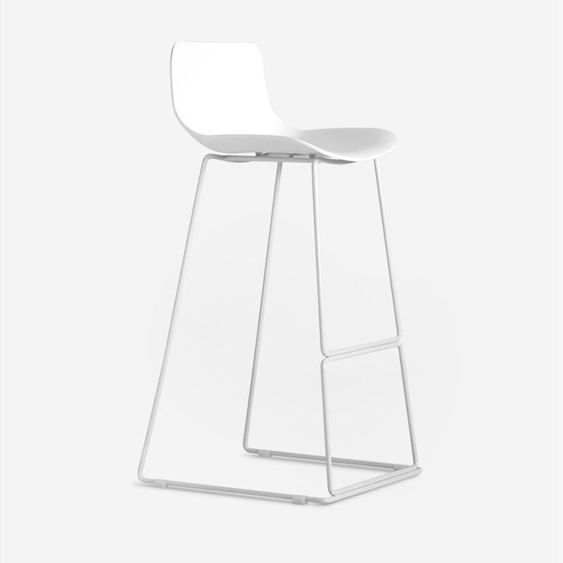 Modern Style Plastic Armless Stools Low Back Counter Stools with Metal Base Clearhalo 'Bar Furniture' 'Bar Stools' 'bar_stools' 'furn' 'furn_bar_stools' 'Furniture' 'furniture_bar_stools' 'Kitchen & Dining Furniture' 1200x1200_fce49388-a560-406a-b97f-3fa2f7a7d934