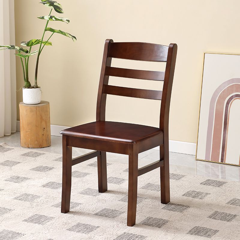 Silla de comedor sin brazo de madera sólida contemporánea escalera de madera sólida