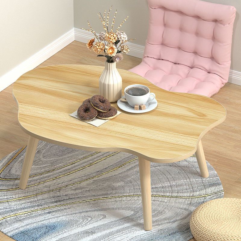 Modern Wooden Free Form Coffee Table with 4 Natural Wooden Legs