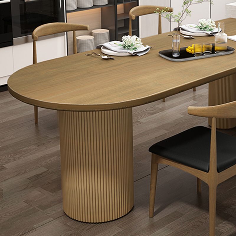 Moderner Esstisch mit unregelmäßiger Form, Massivholztisch mit 3 Beinen für das Restaurant