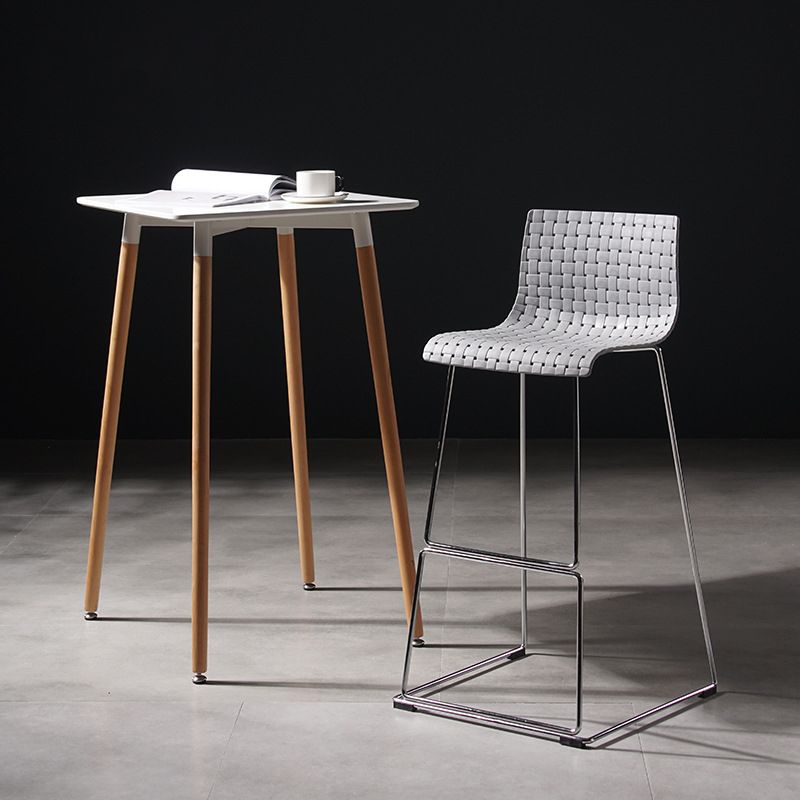 Modern Bar-stool Plastic Counter Bar Stool with Metal Legs for Kitchen Clearhalo 'Bar Furniture' 'Bar Stools' 'bar_stools' 'Furniture' 'furniture_bar_stools' 'Kitchen & Dining Furniture' 1200x1200_fd824add-d7a6-425f-bad4-3f26b5f3eb28