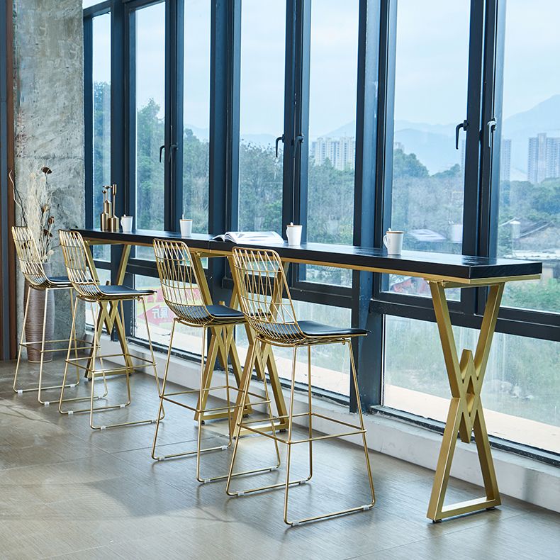 42-inch Height Cocktail Bar Table Nordic Black Wood Top Table for Dining Room Clearhalo 'Bar Furniture' 'Bar Tables' 'bar_tables' 'Furniture' 'furniture_bar_tables' 'Kitchen & Dining Furniture' 'kitchen&dining_furn' 'kitchen' 1200x1200_fd948727-a75d-4010-a8ed-7c5316384b5e
