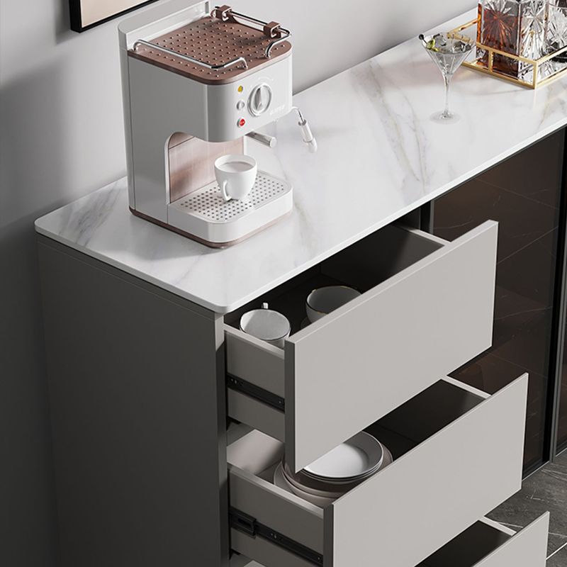 Gabinete moderno de madera de madera de ingeniería 35.4 "H Credenza con luces LED