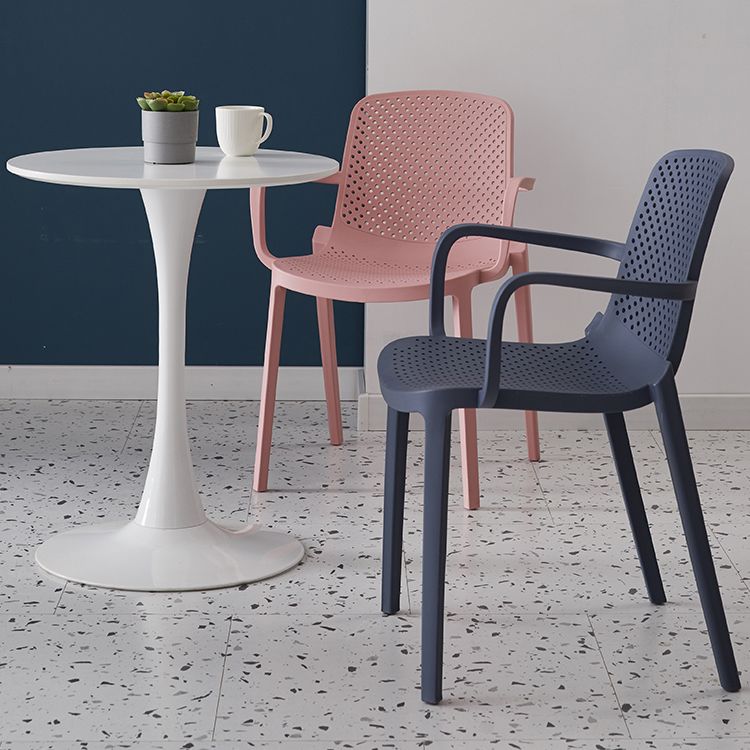 Modern Indoor-Outdoor Dining Arm Chair Multicolor Plastic Dining Arm Chair Clearhalo ' kitchen&dining_furn' 'Dining Chairs' 'Dining Tables & Seating' 'dining_chair' 'furn' 'furn_dining_chair' 'Furniture' 'furniture_dining_chair' 'Kitchen & Dining Furniture' 'kitchen' 1200x1200_fdce0a9a-5e0d-438b-a9ed-aadf602bd6a1