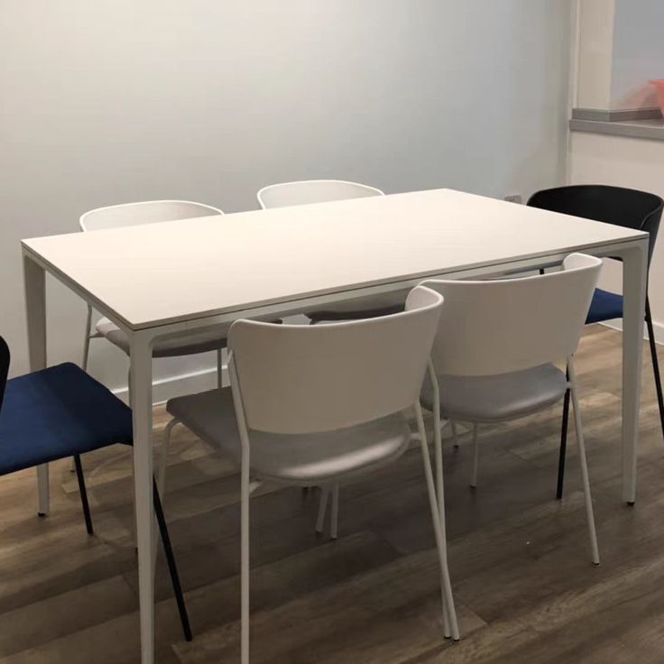 Rectangle Sintered Stone White Dining Table Simplicity 4 Legs Table for Dining Room Clearhalo ' dining_table' 'Dining Tables & Seating' 'Dining Tables' 'Furniture' 'furniture_dining_table' 'Kitchen & Dining Furniture' 'kitchen&dining_furn' 'kitchen' 'kitchen_dining_table' 1200x1200_fdef14e3-2ade-47db-aa42-62e8322ddbcd