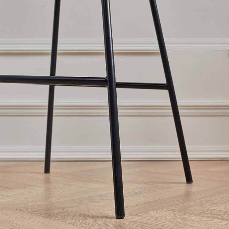Tabourets de barre bas du revêtement bas contemporain avec des jambes en métal