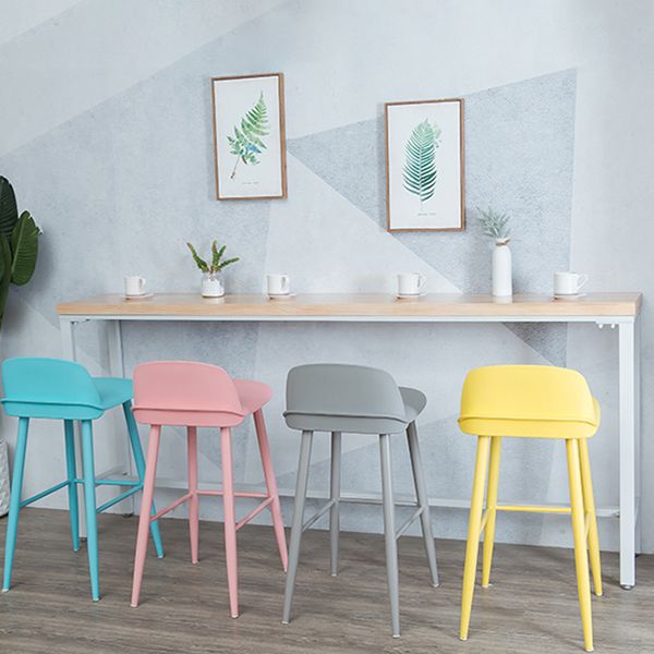 Tabella del bistrot industriale telaio in metallo bianco tavolo da top in legno naturale