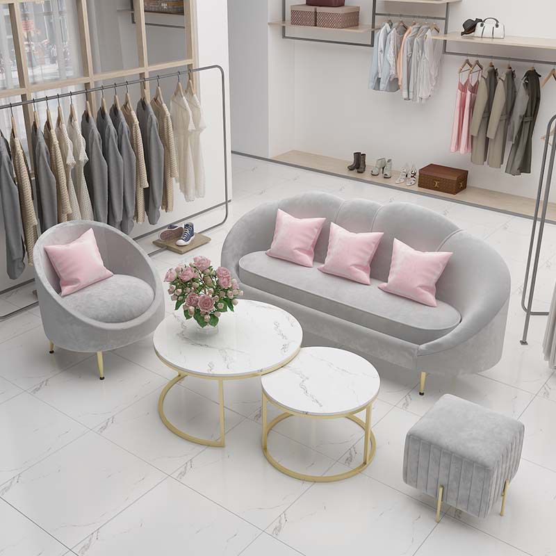 Sofá de terciopelo contemporáneo con brazo inclinado y espalda apretada para apartamento