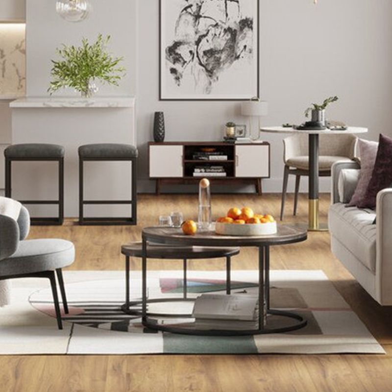 Table basse contemporaine Table de cocktail ronde en bois massif