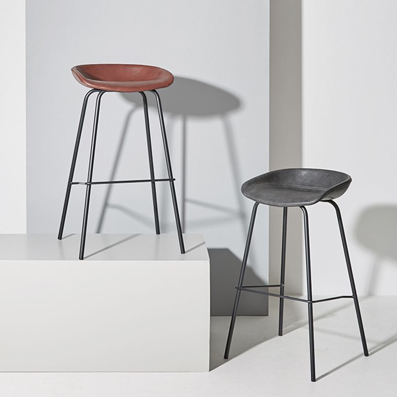 Industrial Iron Distressed Quilted Barstool Indoor Tall Stool with Leather Seat Clearhalo 'Bar Furniture' 'Bar Stools' 'bar_stools' 'furn' 'furn_bar_stools' 'furniture_bar_stools' 'Kitchen & Dining Furniture' 'kitchen&dining_furn' 'kitchen' 'kitchen_furn' Furniture' 1200x1200_fe89cb70-98b0-4a68-9372-0e81879f5dd4