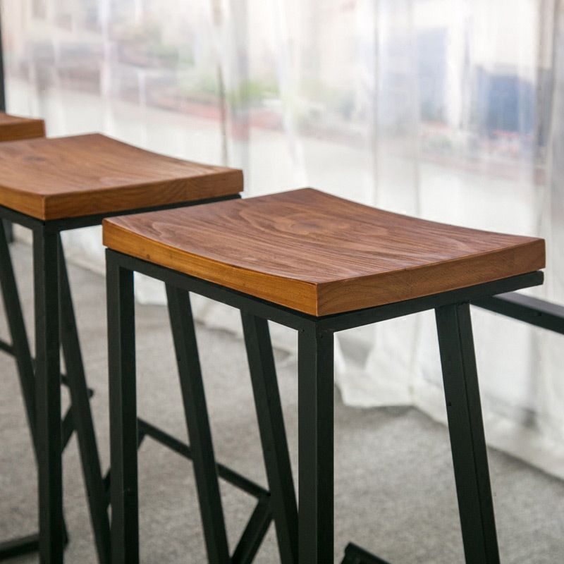 Solid Wood Table and Stool Set 1/2/7 Pieces Counter Height Pub Set Clearhalo 'Bar Furniture' 'furn' 'furn_home_bar_bar_sets' 'Furniture' 'Home Bars & Bar Sets' 'home_bar_bar_sets' 'Kitchen & Dining Furniture' 1200x1200_feb460b9-49df-4aba-b6f9-1d6c1f522e17
