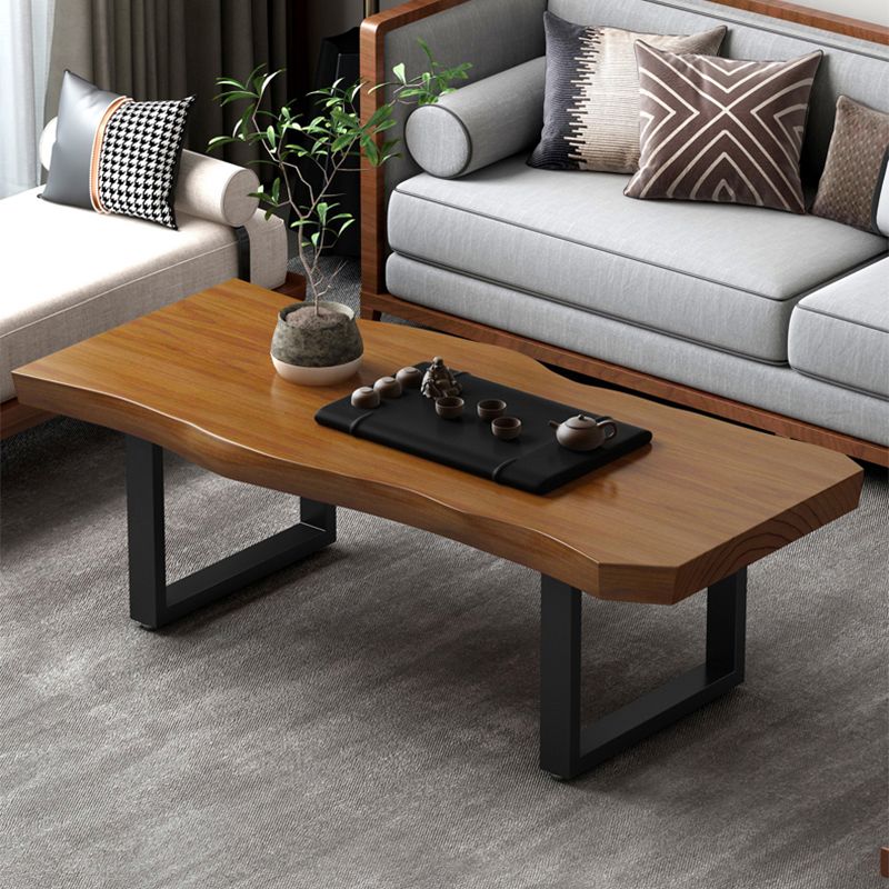 Mesa de cóctel moderna con trineo, sin mesa de centro de madera maciza angustiosa