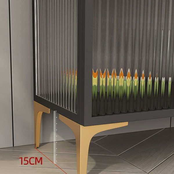 Puertas de vidrio de estilo glamero Credenza de metal para uso de la cocina