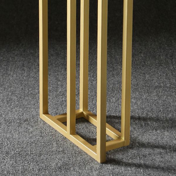 Tavolo da pranzo accento in pietra e metallo