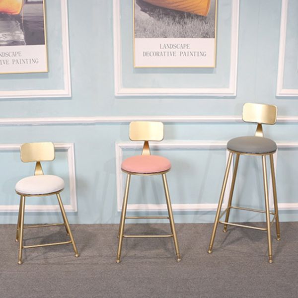 Glam Metal Bar and Counter Stool Low Back Stool with 4 Gold Legs Clearhalo 'Bar Furniture' 'Bar Stools' 'bar_stools' 'furn' 'furn_bar_stools' 'Furniture' 'furniture_bar_stools' 'Kitchen & Dining Furniture' 1200x1200_ff0eb5d0-124c-4d26-95be-f5ad9ffd20a3