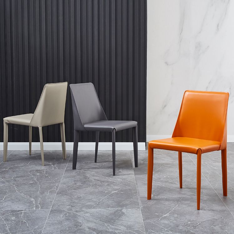 Silla lateral de estilo sólido de estilo sólido sólido silla de comedor de cuero