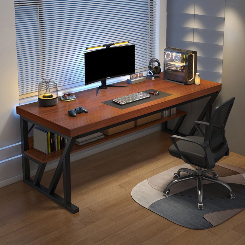 Bureau de bureau en bois contemporain Dessert d'écriture rectangulaire avec étagère