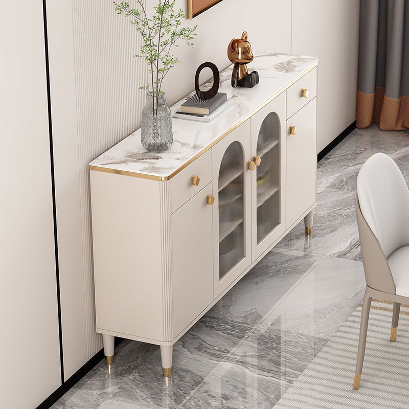 Eigentijdse glazen deuren display staan ​​houten hokkast voor woonkamer