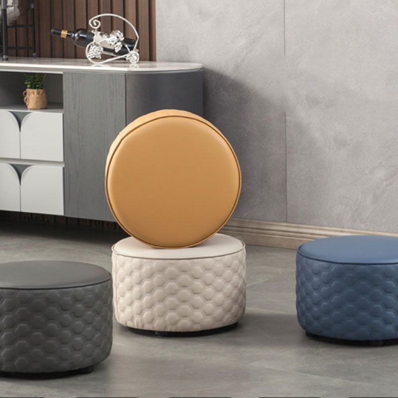 Genuine Leather Standard Stool Modern Minimalist Round Footrest Clearhalo 'furn' 'furn_ottomans_poufs' 'Furniture' 'Living Room Furniture' 'Ottomans & Poufs' 'ottomans_poufs' 1200x1200_ff6eee0a-c6a5-4e28-bb9c-a1c112ef54ec