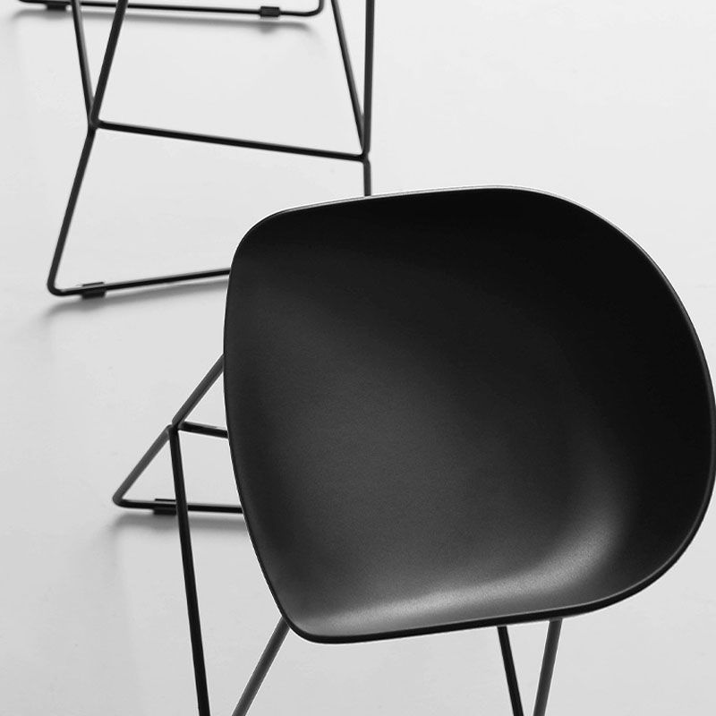 Modern Style Bar-stool Sled Legs PP Bucket Seat Barstool for Counter Bar Clearhalo 'Bar Furniture' 'Bar Stools' 'bar_stools' 'furn' 'furn_bar_stools' 'furniture_bar_stools' 'Kitchen & Dining Furniture' 'kitchen&dining_furn' 'kitchen' 'kitchen_furn' Furniture' 1200x1200_ffa8087f-a31d-4711-affe-a06c893651c1