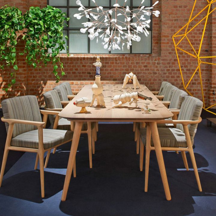 Traditional Solid Back Dining Armchair Upholstered Arm Chairs with Wood Legs Clearhalo ' kitchen&dining_furn' 'Dining Chairs' 'Dining Tables & Seating' 'dining_chair' 'furn' 'furn_dining_chair' 'Furniture' 'furniture_dining_chair' 'Kitchen & Dining Furniture' 'kitchen' 1200x1200_ffae08a5-dced-4b88-9554-39ad353aa441