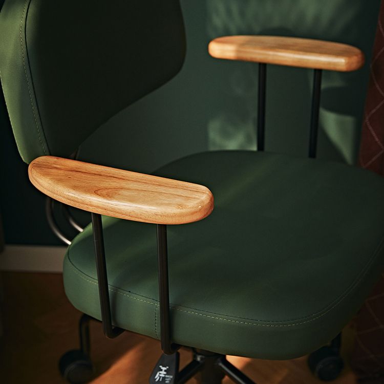 Silla de oficina de armas fijas modernas cuero sin angustia silla de portaobjetos ergonómico con ruedas