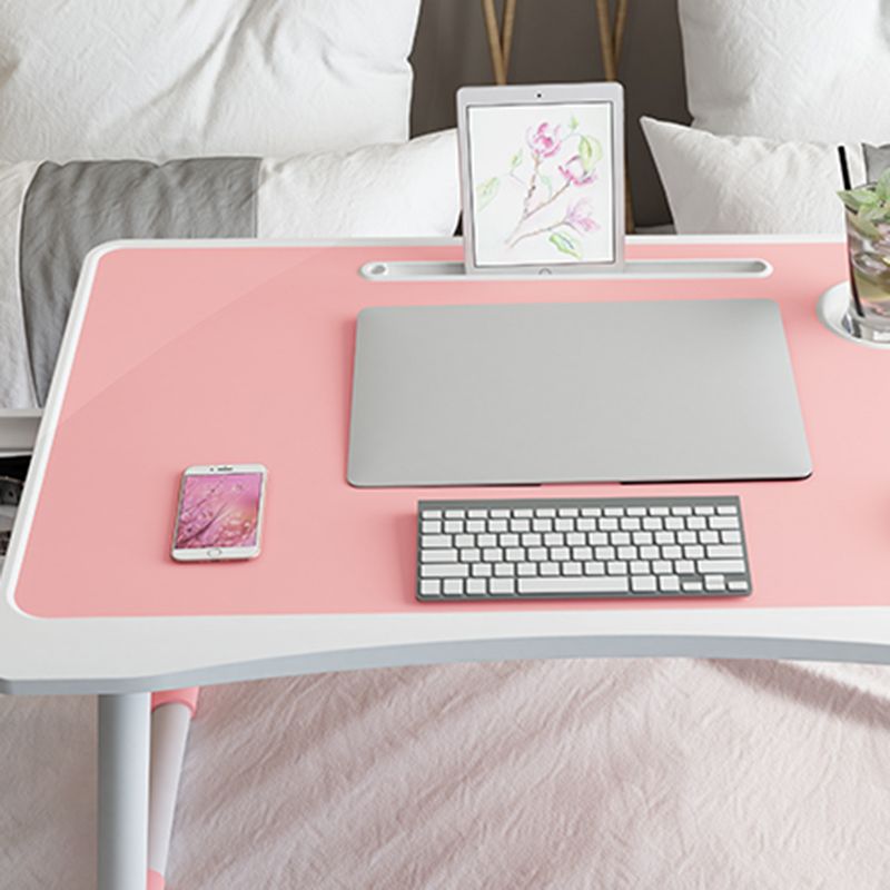 Contemporary Engineered Wood Writing Desk Bedroom Office Desk with Legs Clearhalo 'furn' 'furn_office_desk' 'Furniture' 'Office Desks' 'Office Furniture' 'office_desk' 1200x1200_fff1c464-fa6c-4cc7-912c-904a42021b64