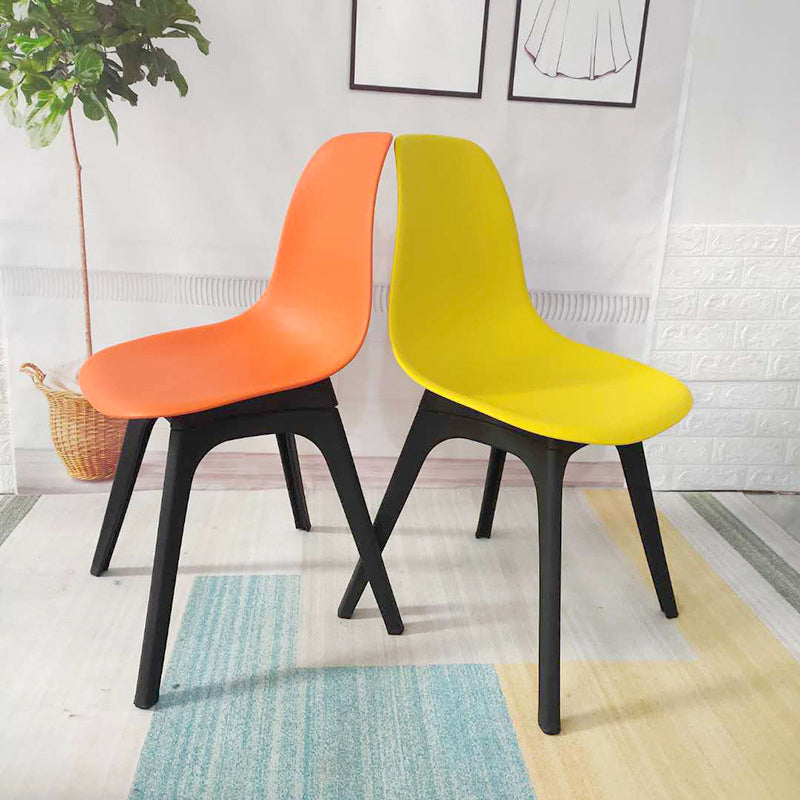 Contemporary Plastic Side Chair Kitchen Solid Back Dining Room Chair Set Clearhalo ' kitchen&dining_furn' 'Dining Chairs' 'Dining Tables & Seating' 'dining_chair' 'Furniture' 'furniture_dining_chair' 'Kitchen & Dining Furniture' 'kitchen' 3452797