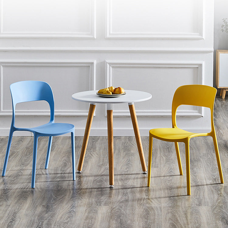 Home Side Chair Stackable Contemporary Open Back Plastic Dining Room Chair Clearhalo ' kitchen&dining_furn' 'Dining Chairs' 'Dining Tables & Seating' 'dining_chair' 'Furniture' 'furniture_dining_chair' 'Kitchen & Dining Furniture' 'kitchen' 3455505