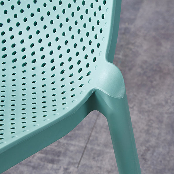 Dining Room Stacking Dining Chair Contemporary Style Plastic Side Chair Clearhalo ' kitchen&dining_furn' 'Dining Chairs' 'Dining Tables & Seating' 'dining_chair' 'Furniture' 'furniture_dining_chair' 'Kitchen & Dining Furniture' 'kitchen' 3467111