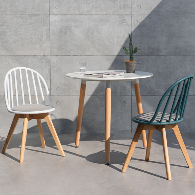 Scandinavian Dining Chair Windsor Back Side Chair with Wood Legs for Home Use Clearhalo ' kitchen&dining_furn' 'Dining Chairs' 'Dining Tables & Seating' 'dining_chair' 'furn' 'furn_dining_chair' 'Furniture' 'furniture_dining_chair' 'Kitchen & Dining Furniture' 'kitchen' 3467918