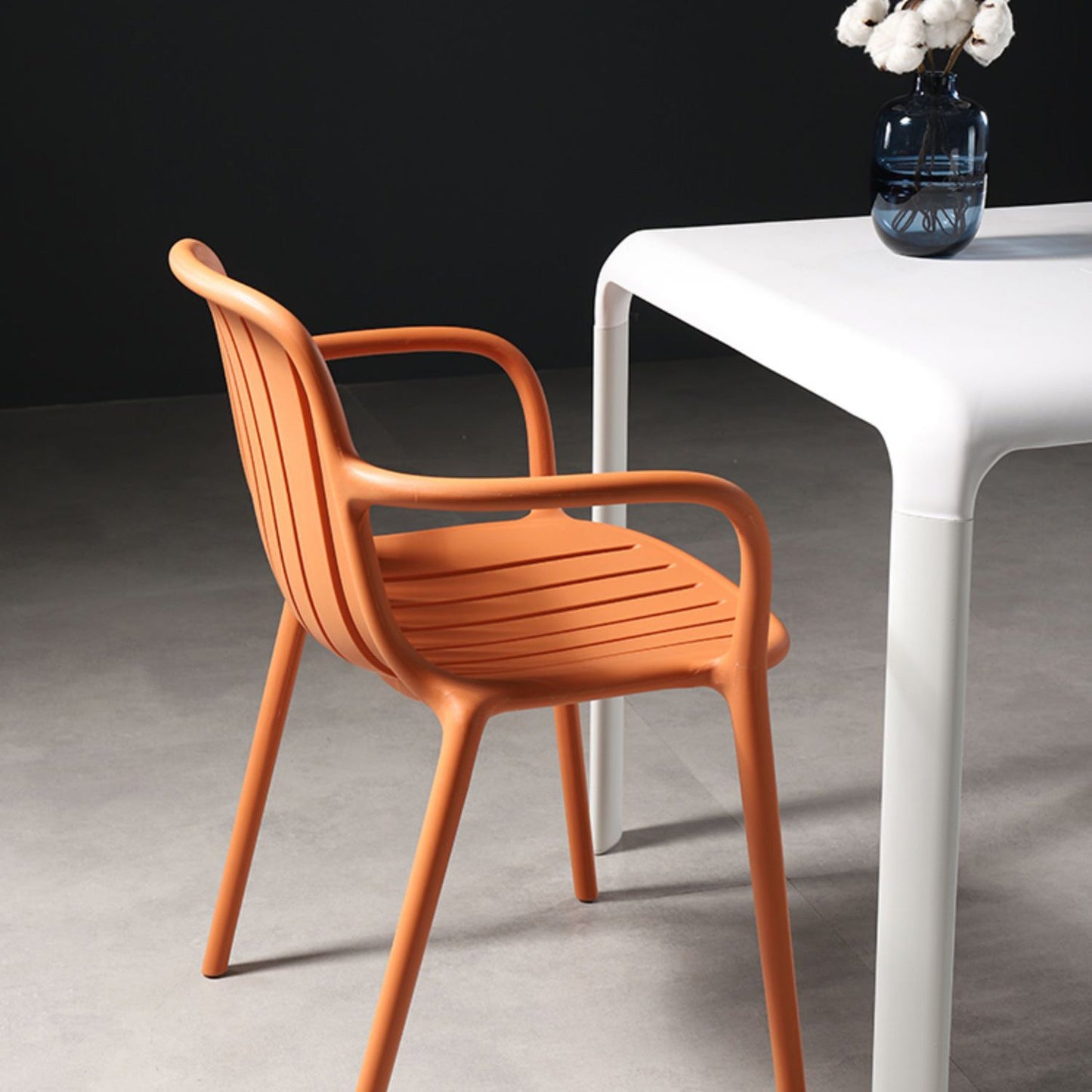 Contemporary Plastic Dining Arm Chair Windsor Back Side Chair for Home Use Clearhalo ' kitchen&dining_furn' 'Dining Chairs' 'Dining Tables & Seating' 'dining_chair' 'furn' 'furn_dining_chair' 'Furniture' 'furniture_dining_chair' 'Kitchen & Dining Furniture' 'kitchen' 3483754