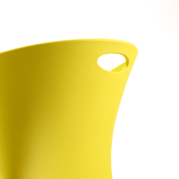 Contemporary Style Plastic Dining Room Chair Multicolor Wingback Side Chair Clearhalo ' kitchen&dining_furn' 'Dining Chairs' 'Dining Tables & Seating' 'dining_chair' 'furn' 'furn_dining_chair' 'Furniture' 'furniture_dining_chair' 'Kitchen & Dining Furniture' 'kitchen' 3484363