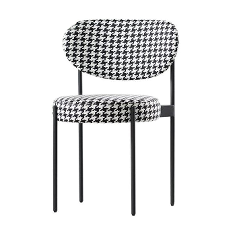 Modern Metal Base Indoor Chair 32''H Open Back Dining Side Chair with 4 Legs Black White 1 Piece Clearhalo ' kitchen&dining_furn' 'Dining Chairs' 'Dining Tables & Seating' 'dining_chair' 'furn' 'furn_dining_chair' 'Furniture' 'furniture_dining_chair' 'Kitchen & Dining Furniture' 'kitchen' 3494008