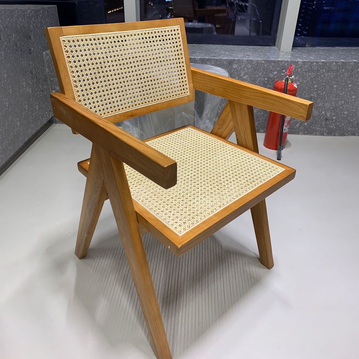 Modern Style Ash Wood Kitchen Dining Chairs Open Back Dining Side Chair Deep Tan 1 Piece Clearhalo ' kitchen&dining_furn' 'Dining Chairs' 'Dining Tables & Seating' 'dining_chair' 'furn' 'furn_dining_chair' 'Furniture' 'furniture_dining_chair' 'Kitchen & Dining Furniture' 'kitchen' 3494286