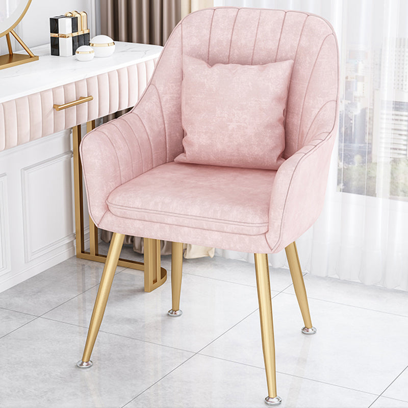 Scandinavian Style Metal Dining Chair Bedroom Solid Back Dining Arm Chairs Pink 1 Piece Brass Gold Clearhalo ' kitchen&dining_furn' 'Dining Chairs' 'Dining Tables & Seating' 'dining_chair' 'furn' 'furn_dining_chair' 'Furniture' 'furniture_dining_chair' 'Kitchen & Dining Furniture' 'kitchen' 3539817