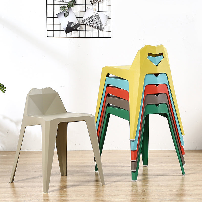 Contemporary Solid Back Dining Side Chair Kitchen Plastic Dining Side Chair Clearhalo ' kitchen&dining_furn' 'Dining Chairs' 'Dining Tables & Seating' 'dining_chair' 'furn' 'furn_dining_chair' 'Furniture' 'furniture_dining_chair' 'Kitchen & Dining Furniture' 'kitchen' 3540509