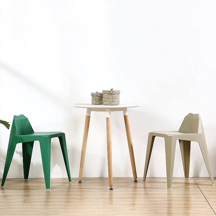 Contemporary Solid Back Dining Side Chair Kitchen Plastic Dining Side Chair Clearhalo ' kitchen&dining_furn' 'Dining Chairs' 'Dining Tables & Seating' 'dining_chair' 'furn' 'furn_dining_chair' 'Furniture' 'furniture_dining_chair' 'Kitchen & Dining Furniture' 'kitchen' 3540534