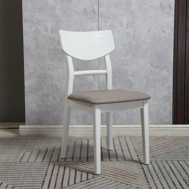 Traditional Indoor Dining Side Chair Wood Finish Ladder Back Stacking Dining Chair Clearhalo ' kitchen&dining_furn' 'Dining Chairs' 'Dining Tables & Seating' 'dining_chair' 'furn' 'furn_dining_chair' 'Furniture' 'furniture_dining_chair' 'Kitchen & Dining Furniture' 'kitchen' 3542372