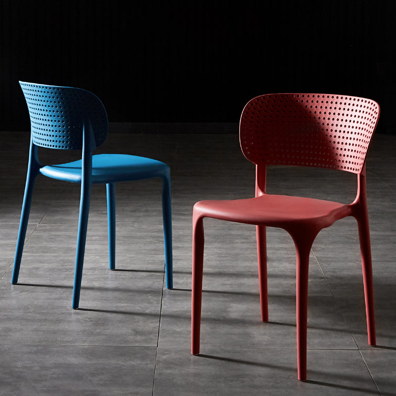 Plastic Side Armless Dining Room Side Chairs Modern Stacking Side Chair Clearhalo ' kitchen&dining_furn' 'Dining Chairs' 'Dining Tables & Seating' 'dining_chair' 'furn' 'furn_dining_chair' 'Furniture' 'furniture_dining_chair' 'Kitchen & Dining Furniture' 'kitchen' 3564731