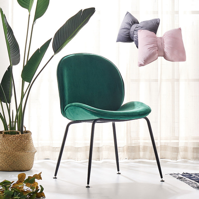 Metal Scandinavian Restaurant Side Chair Matte Finish Wingback Dining Chair Dark Green 1 Piece Black Clearhalo ' kitchen&dining_furn' 'Dining Chairs' 'Dining Tables & Seating' 'dining_chair' 'furn' 'furn_dining_chair' 'Furniture' 'furniture_dining_chair' 'Kitchen & Dining Furniture' 'kitchen' 3564930