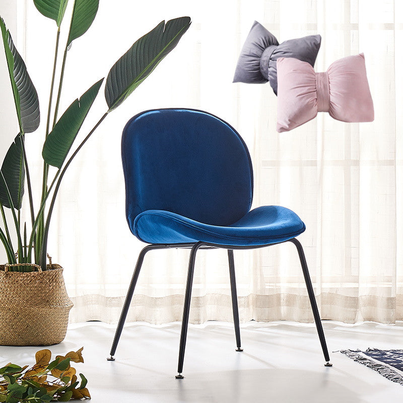 Metal Scandinavian Restaurant Side Chair Matte Finish Wingback Dining Chair Dark Blue 1 Piece Black Clearhalo ' kitchen&dining_furn' 'Dining Chairs' 'Dining Tables & Seating' 'dining_chair' 'furn' 'furn_dining_chair' 'Furniture' 'furniture_dining_chair' 'Kitchen & Dining Furniture' 'kitchen' 3564959