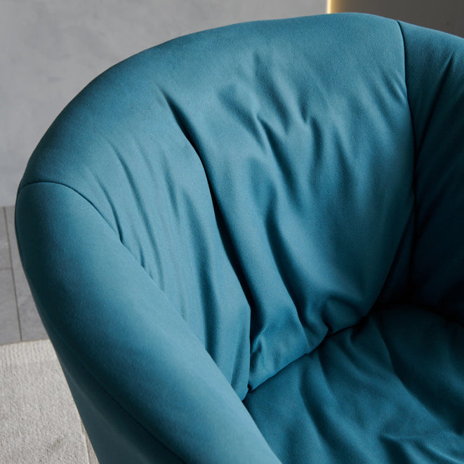 Modern Black Solid Back Dining Arm Chair Metal Kitchen Dining Arm Chair Clearhalo ' kitchen&dining_furn' 'Dining Chairs' 'Dining Tables & Seating' 'dining_chair' 'furn' 'furn_dining_chair' 'Furniture' 'furniture_dining_chair' 'Kitchen & Dining Furniture' 'kitchen' 3574500