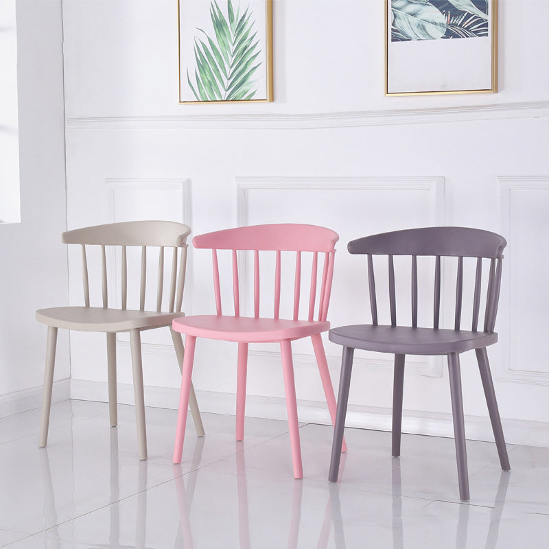 Home Contemporary Side Chair Windsor Back Plastic Dining Room Chair Set Clearhalo ' kitchen&dining_furn' 'Dining Chairs' 'Dining Tables & Seating' 'dining_chair' 'furn' 'furn_dining_chair' 'Furniture' 'furniture_dining_chair' 'Kitchen & Dining Furniture' 'kitchen' 3574605