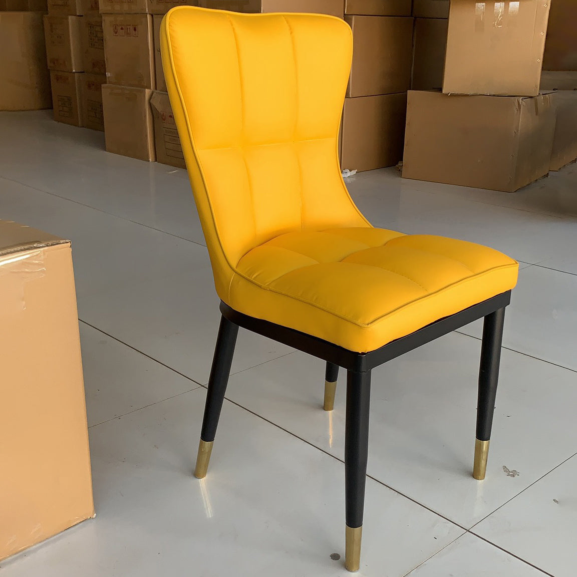 Modern Leather Armless Dining Chairs Upholstered Side Chairs with Metal Legs Yellow 1 Piece Clearhalo ' kitchen&dining_furn' 'Dining Chairs' 'Dining Tables & Seating' 'dining_chair' 'furn' 'furn_dining_chair' 'Furniture' 'furniture_dining_chair' 'Kitchen & Dining Furniture' 'kitchen' 3576375