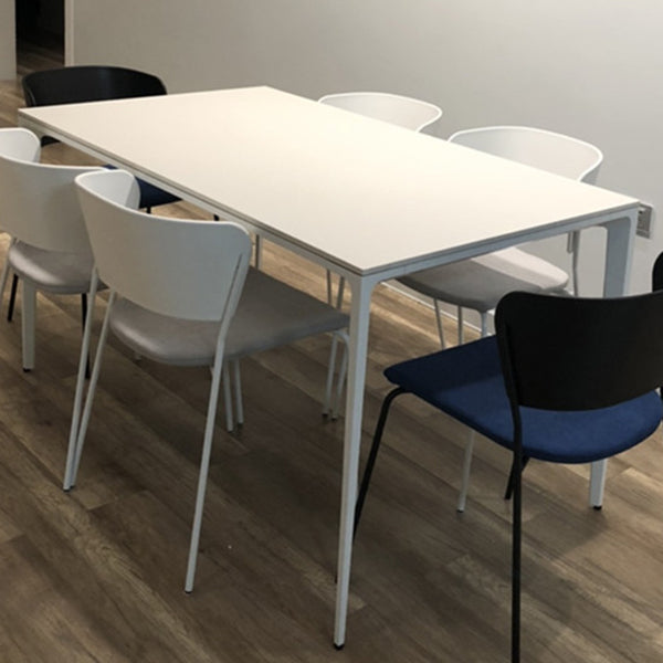 Rectangle Sintered Stone White Dining Table Simplicity 4 Legs Table for Dining Room Clearhalo ' dining_table' 'Dining Tables & Seating' 'Dining Tables' 'Furniture' 'furniture_dining_table' 'Kitchen & Dining Furniture' 'kitchen&dining_furn' 'kitchen' 'kitchen_dining_table' 3578194