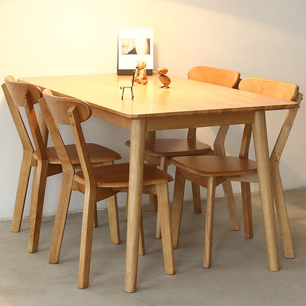 Simple Style Dining Table Rubberwood Solid Wood with 4 Legs Base Table in Wood Color Clearhalo ' dining_table' 'Dining Tables & Seating' 'Dining Tables' 'Furniture' 'furniture_dining_table' 'Kitchen & Dining Furniture' 'kitchen&dining_furn' 'kitchen' 'kitchen_dining_table' 3578279