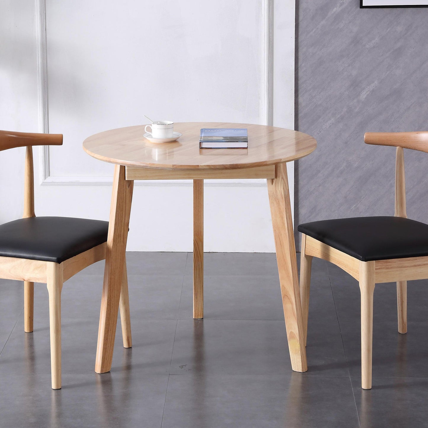Modern Style Solid Wood Dining Table Round Table with 3 Legs for Home Use Clearhalo ' dining_table' 'Dining Tables & Seating' 'Dining Tables' 'furn' 'furn_dining_table' 'Furniture' 'furniture_dining_table' 'Kitchen & Dining Furniture' 'kitchen&dining_furn' 'kitchen' 'kitchen_dining_table' 3582745