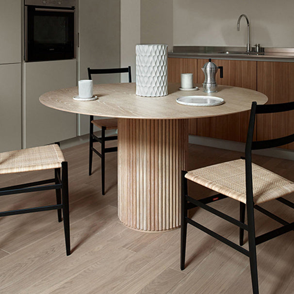 Round Pedestal Casual Table Simplicity Style Dining Room Home Furniture Natural 31.5"L x 31.5"W x 29.5"H Without Chairs Clearhalo ' dining_table' 'Dining Tables & Seating' 'Dining Tables' 'furn' 'furn_dining_table' 'Furniture' 'furniture_dining_table' 'Kitchen & Dining Furniture' 'kitchen&dining_furn' 'kitchen' 'kitchen_dining_table' 3582762